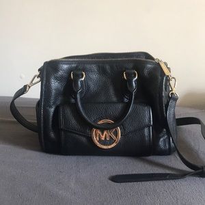 Cute Michael Kors purse, good with everything